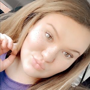 Meet your Posher, Macy